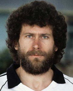 Пауль Брайтнер (Paul Breitner).