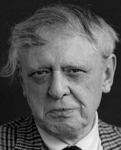 Энтони Бёрджесс (Anthony Burgess), полное имя - Джон Энтони Бёрджесс Уилсон (John Anthony Burgess Wilson), известен также как Джозеф Келл.