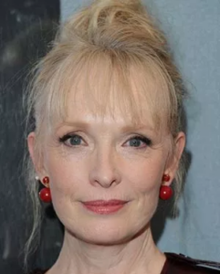 Линдси Дункан (Lindsay Duncan).