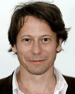 Матье Амальрик (Mathieu Amalric).