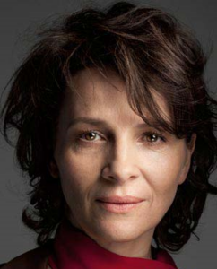 Жюльет Бинош (Juliette Binoche).