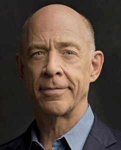 Джей Кей Симмонс (J. K. Simmons), полное имя - Джонатан Кимбл Симмонс (Jonathan Kimble Simmons).