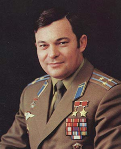 Юрий Викторович Романенко.