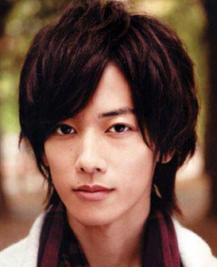 Такэру Сато (Takeru Satoh; яп. 佐藤健).